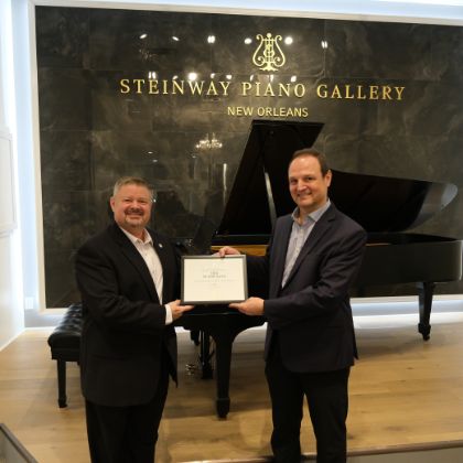 /news/Honoring-Excellence--Steinway-Top-Teacher-Award-Presented-to-Hristo-Birbochukov